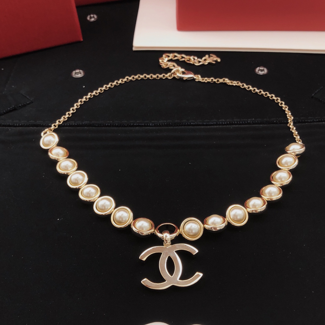 Chanel Колье XXL0338