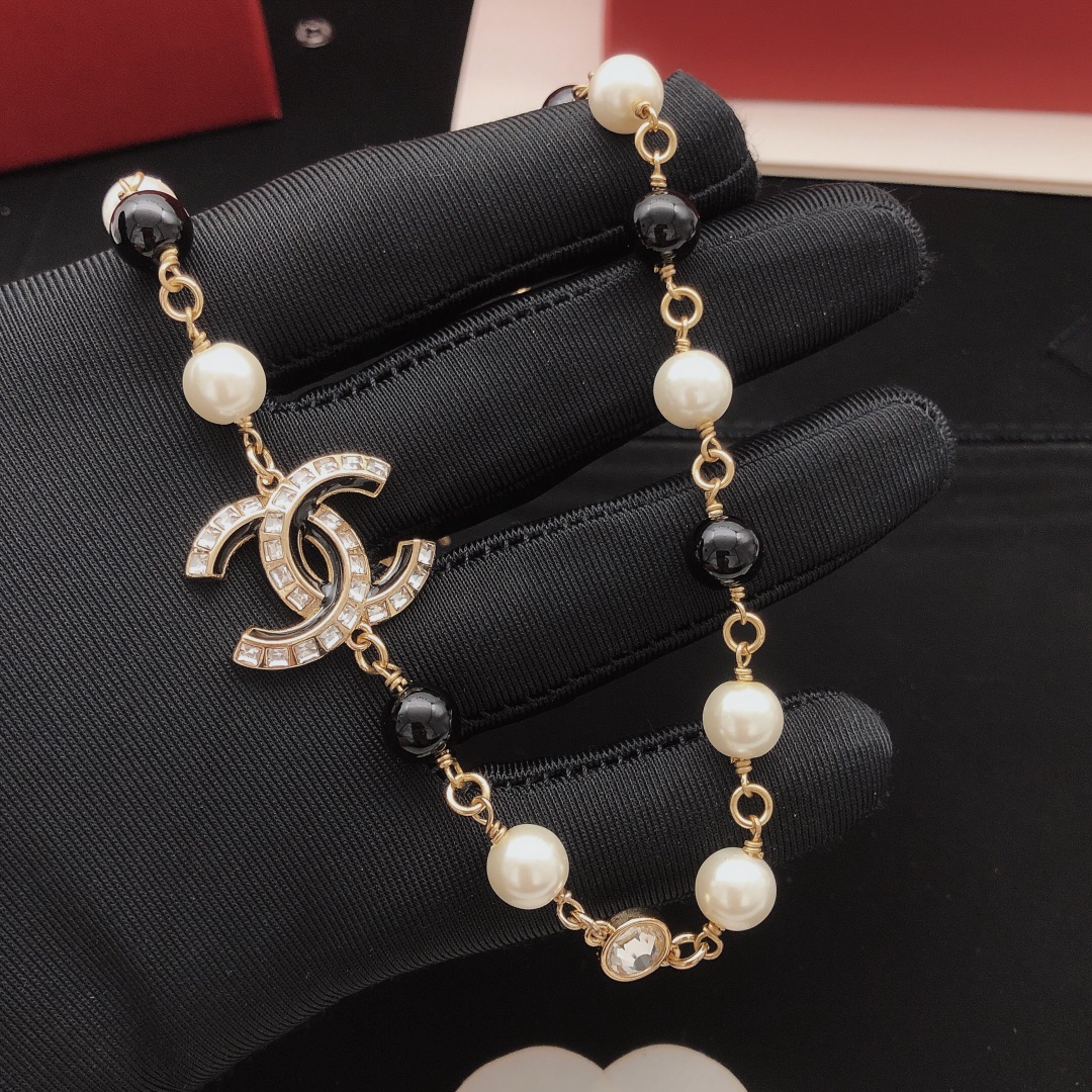 Moynat Haute Couture Haute Couture Fine Jewelry Necklace Bracelet Ring 2