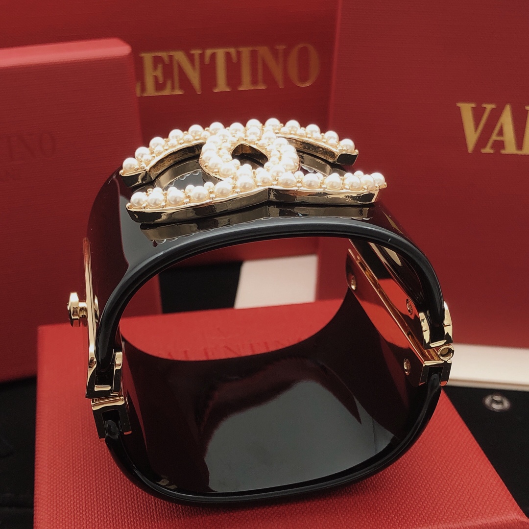 Jimmy Choo Haute Couture Haute Couture Fine Jewelry Necklace Bracelet 4