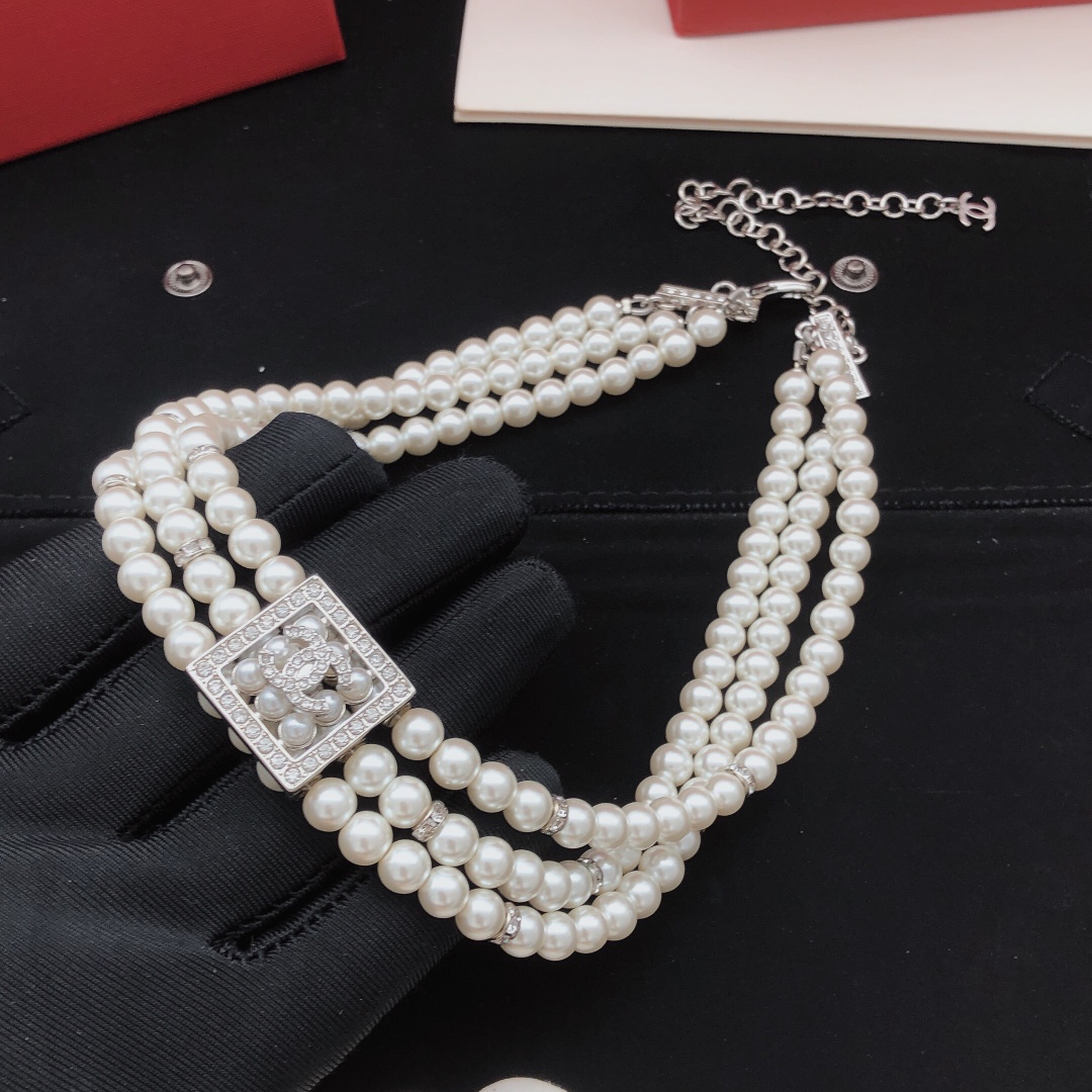 Patek Philippe Haute Couture Haute Couture Fine Jewelry Necklace 4