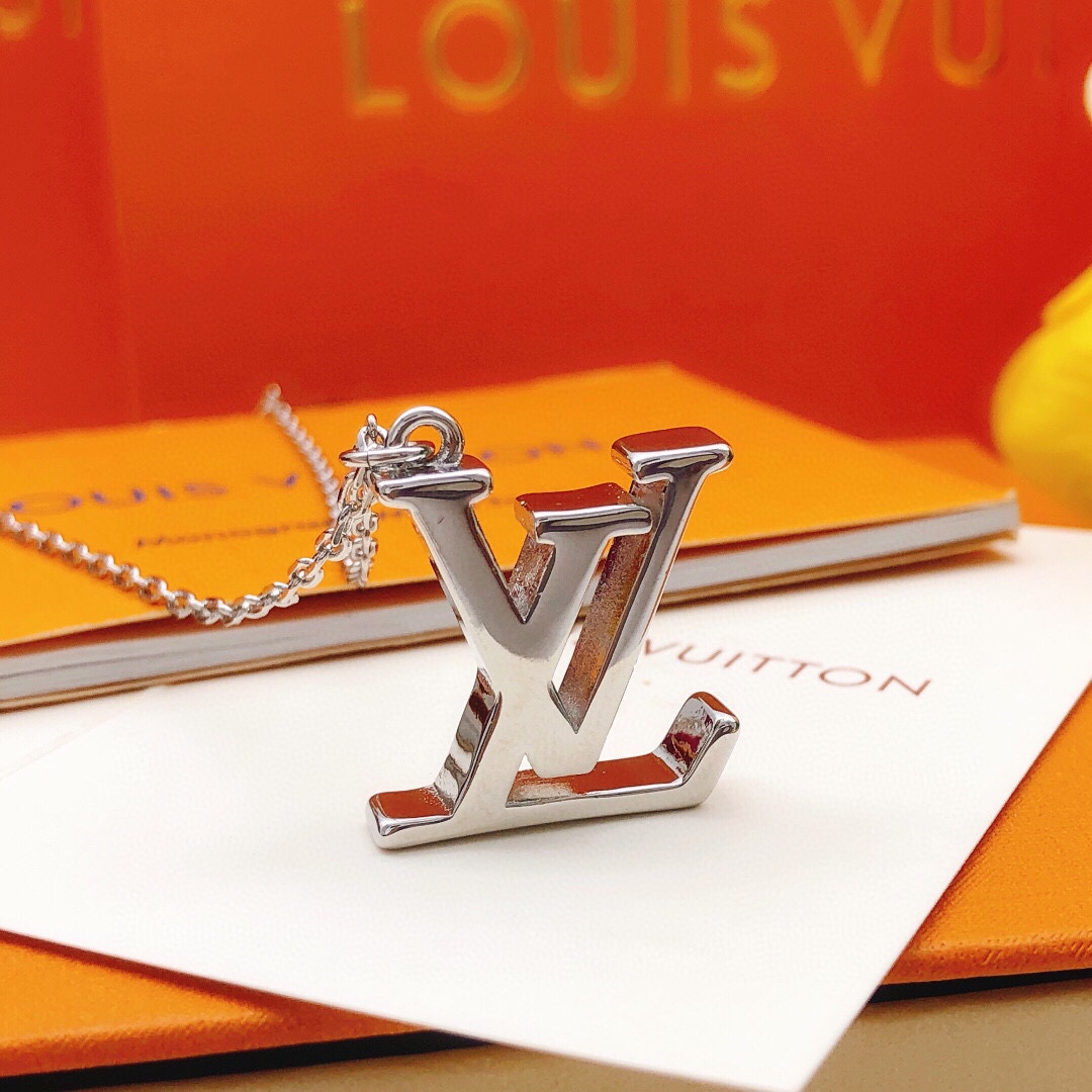 Louis Vuitton Haute Joaillerie Fine Jewelry Earrings Necklace Ring Ref 2