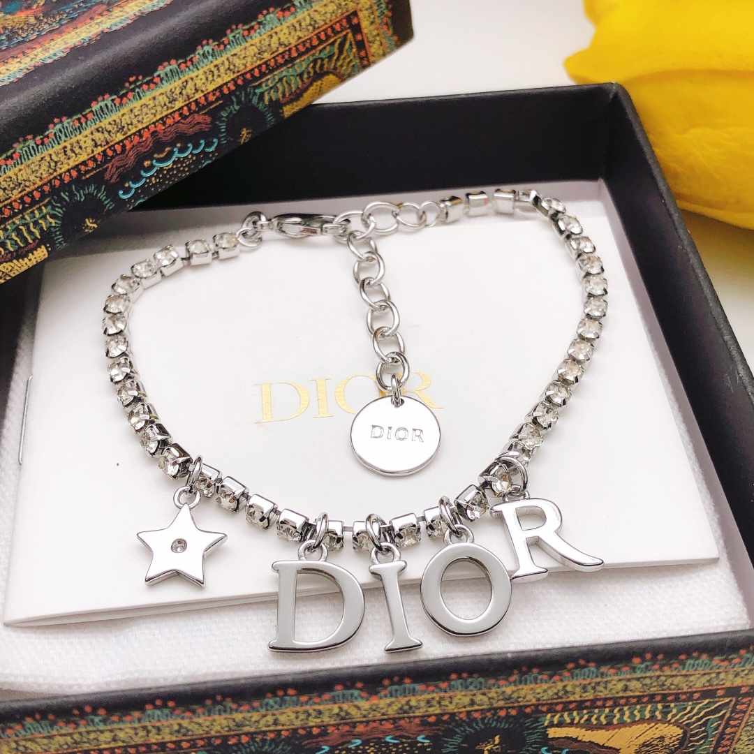 Dior Perfect
 Sieraden Armbanden Geel Messing