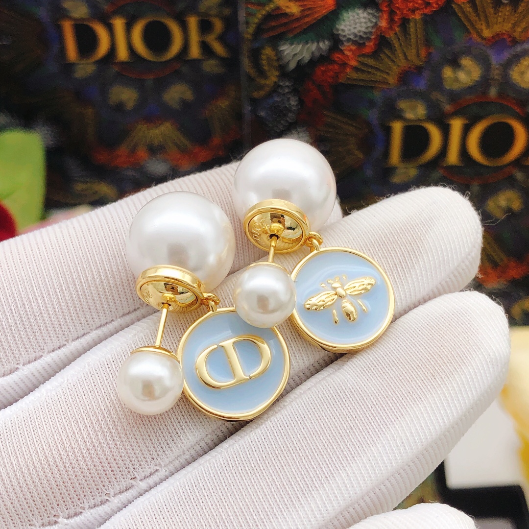 编号DED0246
 【dio*最新款🆕🆕大小珍珠圆形滴油蓝色】一致专柜🆕黄铜材质