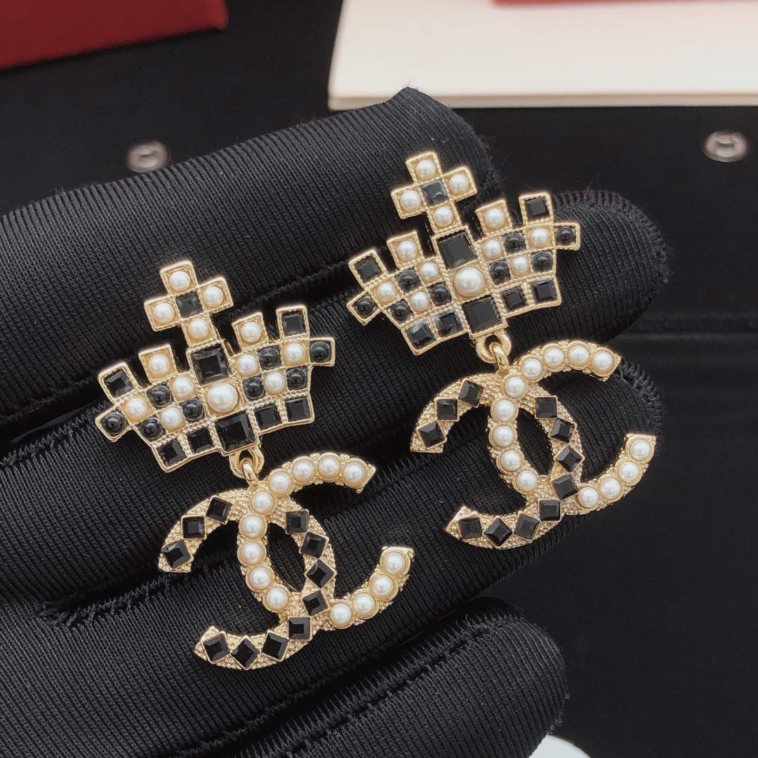 Chanel Haute Joaillerie Fine Jewelry Earrings Necklace Ring Ref.4730EDDA 2