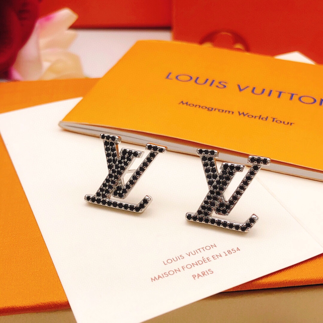 Louis Vuitton Haute Couture Haute Couture Fine Jewelry Necklace Bracelet 5