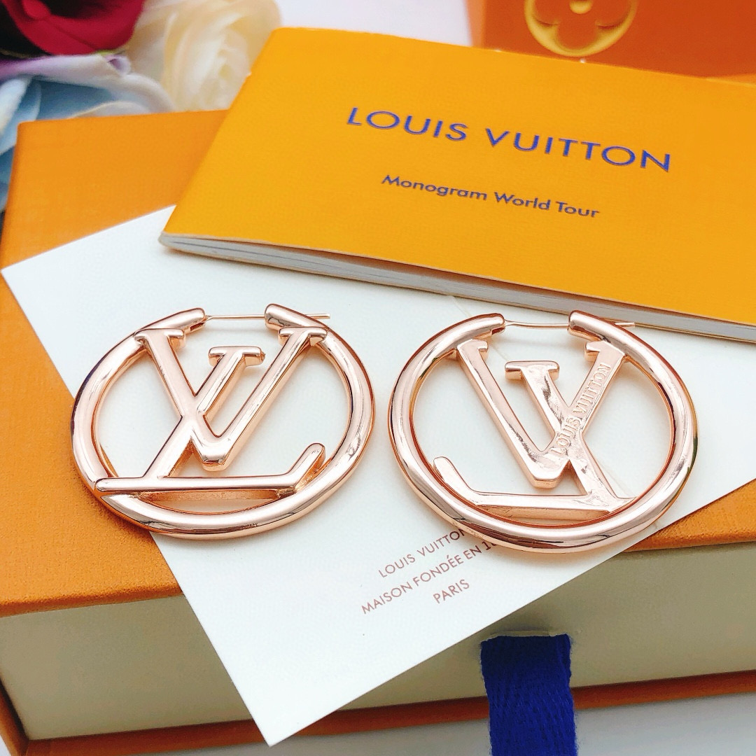 编号LED0205 中号4cm
 【Lv*最新款🆕🆕玫瑰金色耳环】一致专柜🆕黄铜材质