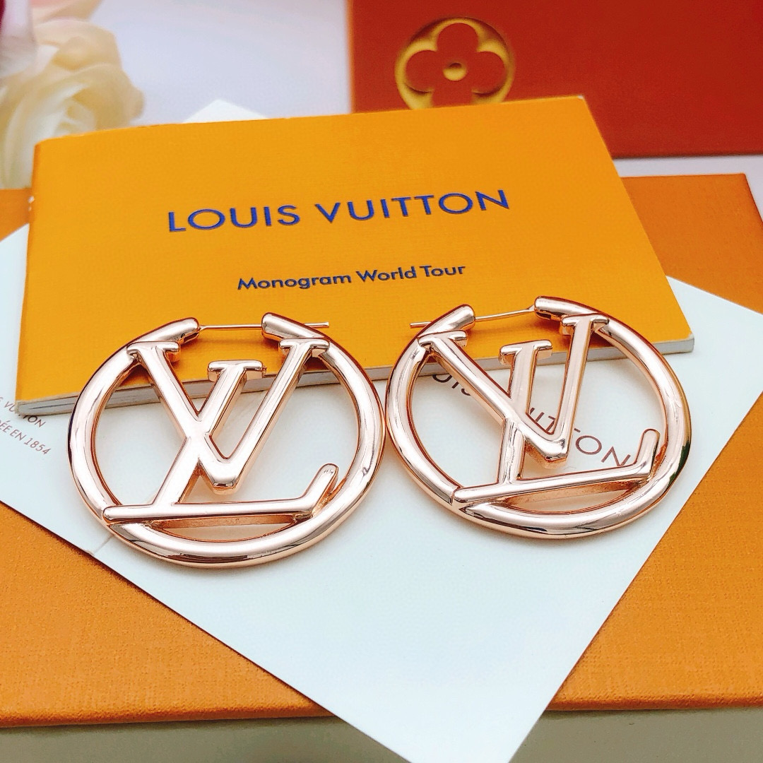 编号LED0205 中号4cm
 【Lv*最新款🆕🆕玫瑰金色耳环】一致专柜🆕黄铜材质