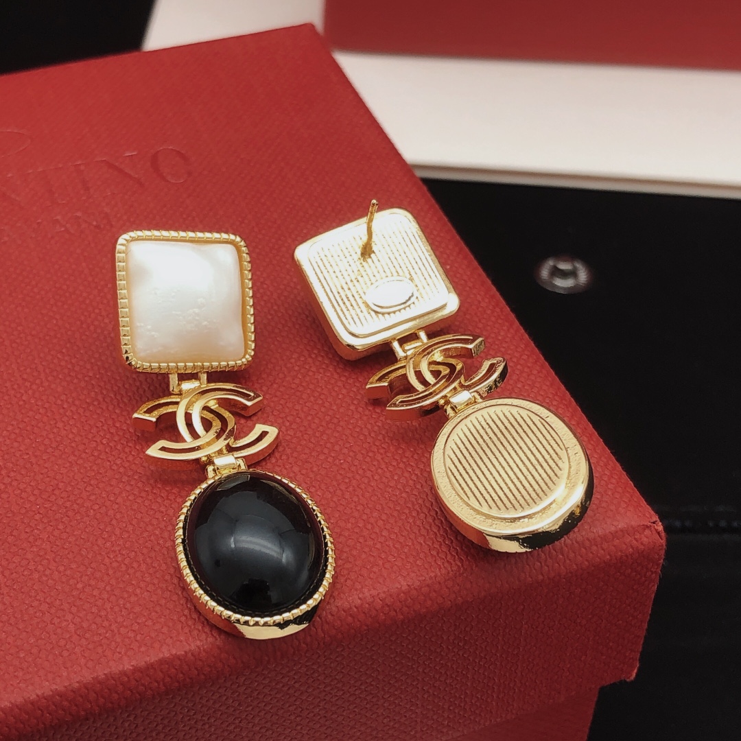 Chanel Haute Couture Haute Couture Fine Jewelry Necklace Bracelet Ring 4