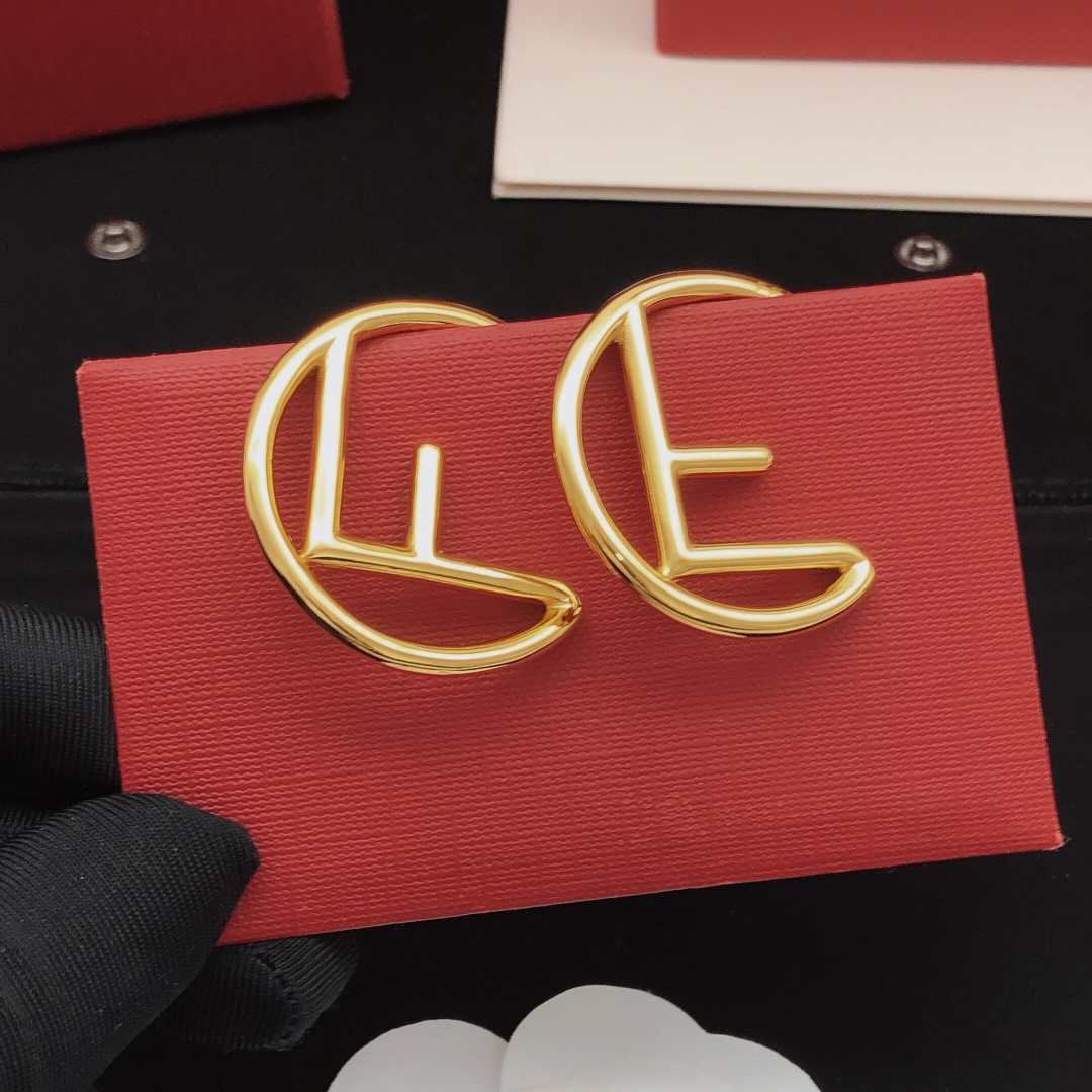 Fendi F is Fendi Logo Hoop Earrings earrings gold-tone metal no gemstones 4cm diameter