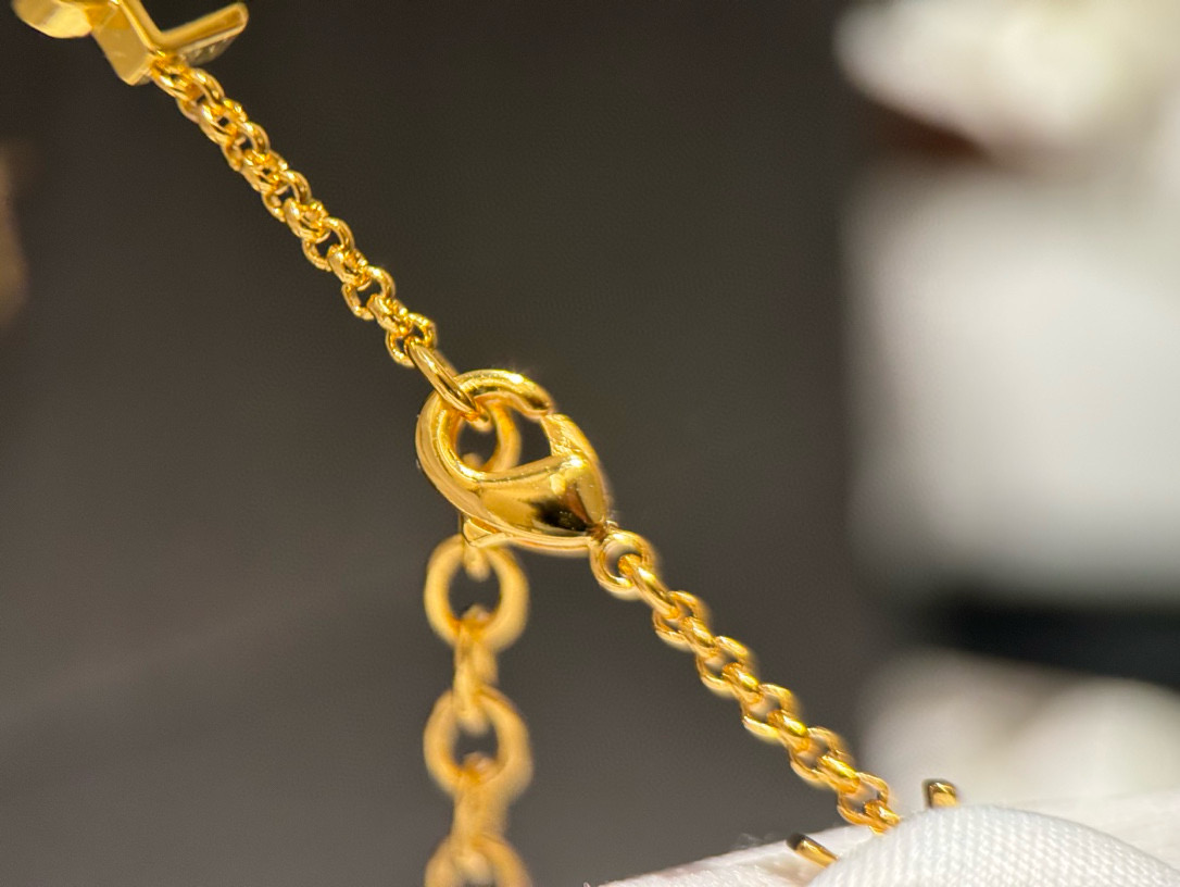 #260 YXL0010 YSL new logo necklace Fashion recognition. It’s for autumn and winter - 图片 5