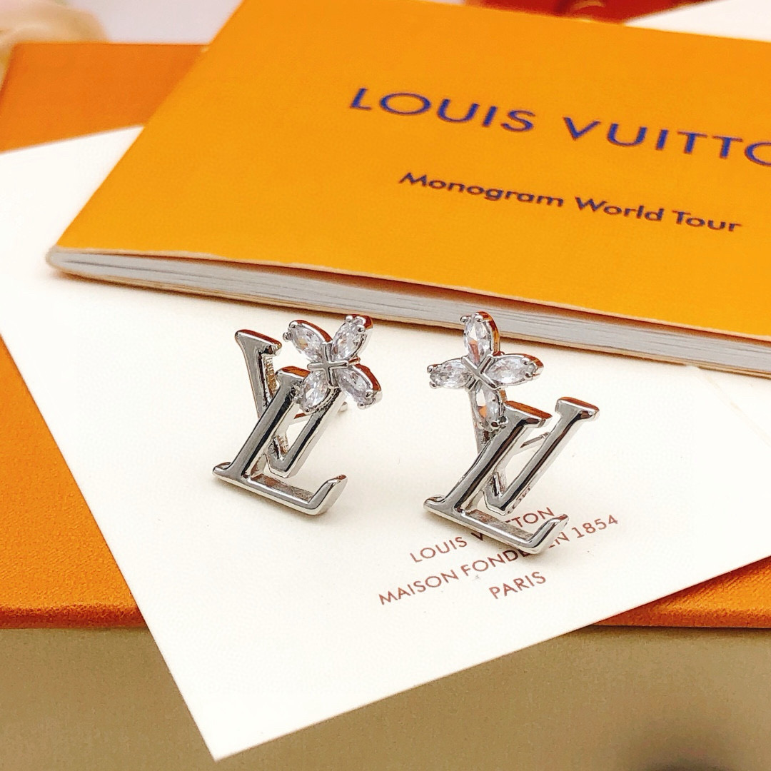 Louis Vuitton Haute Couture Haute Couture Fine Jewelry Necklace Bracelet 4