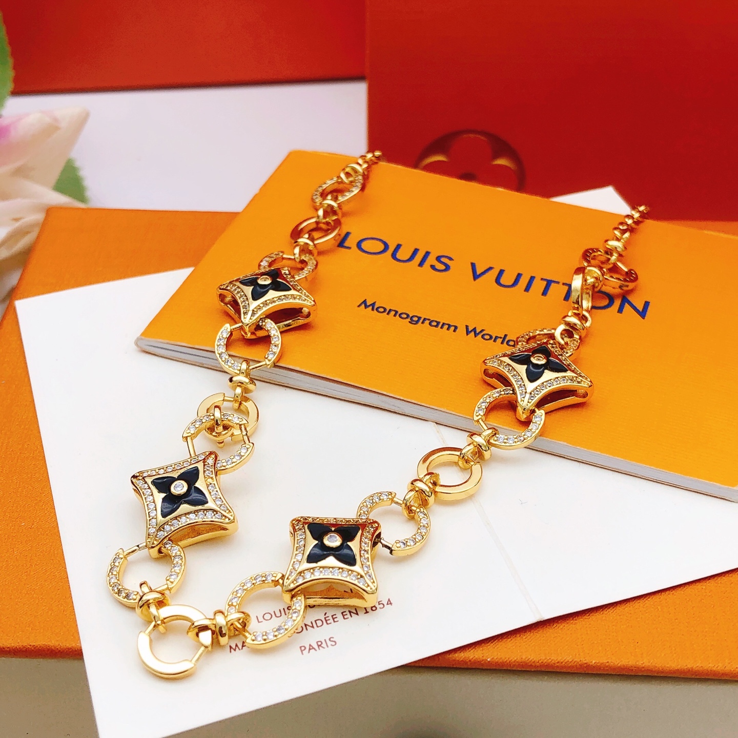Louis Vuitton Haute Joaillerie Fine Jewelry Earrings Necklace Ring 5