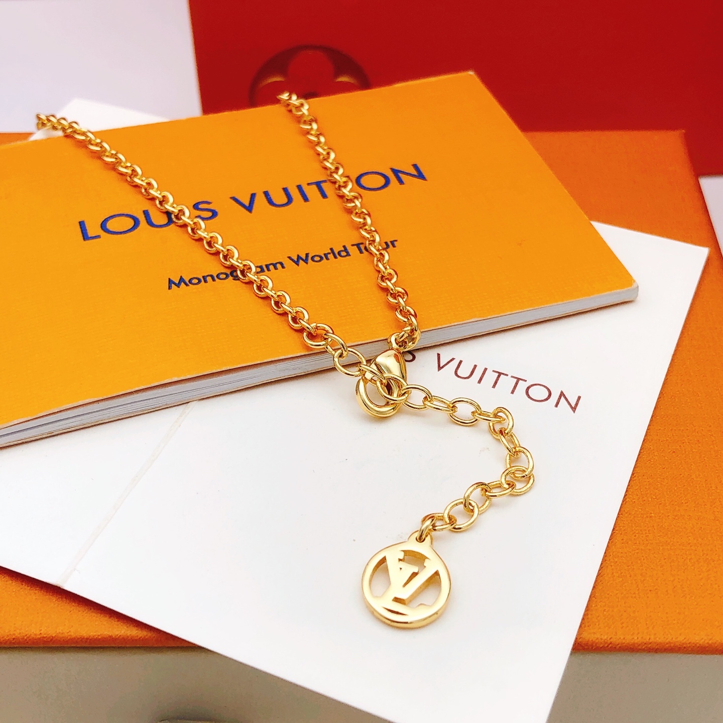 Louis Vuitton Haute Joaillerie Fine Jewelry Earrings Necklace Ring 3