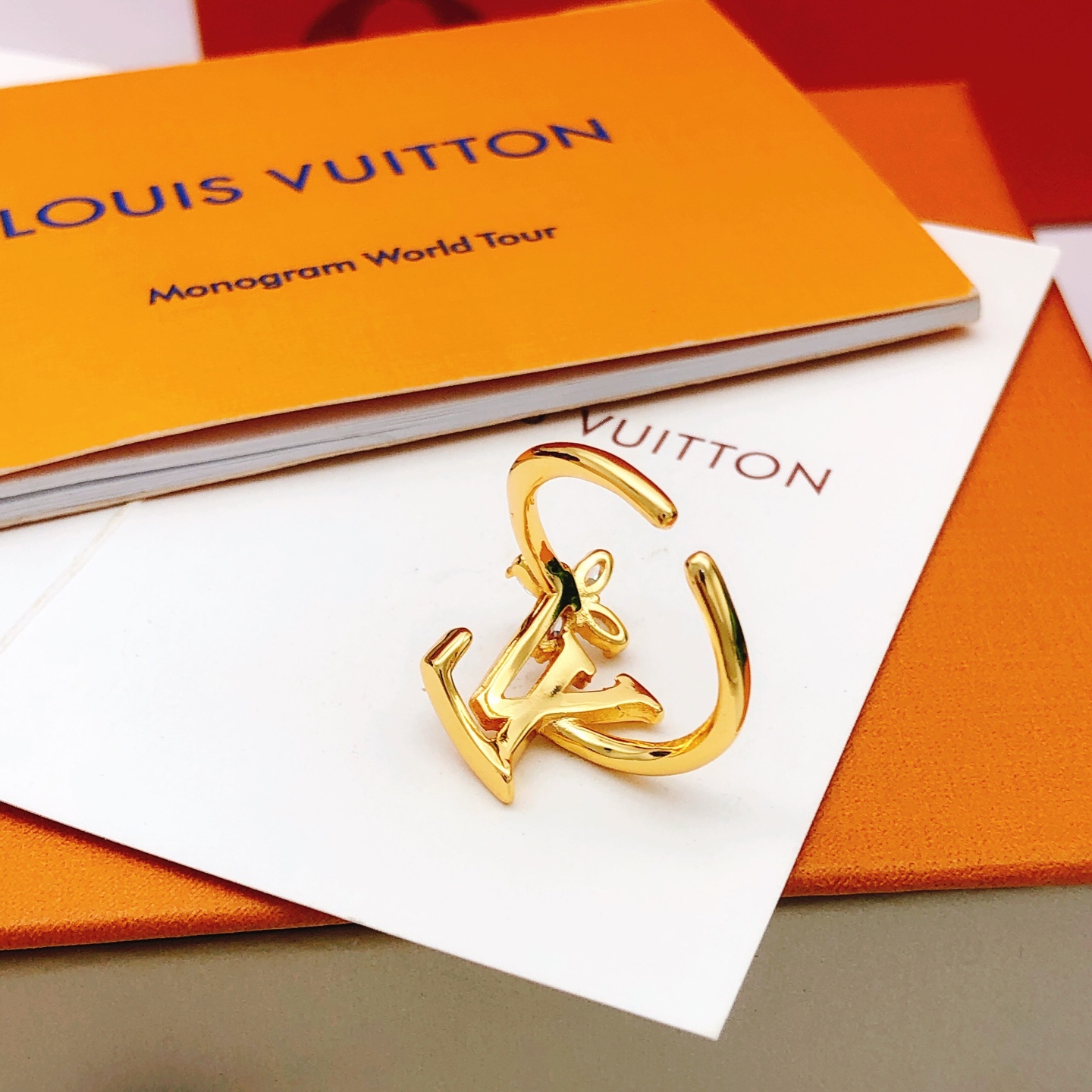 Louis Vuitton Haute Couture Haute Couture Fine Jewelry Necklace Bracelet 2