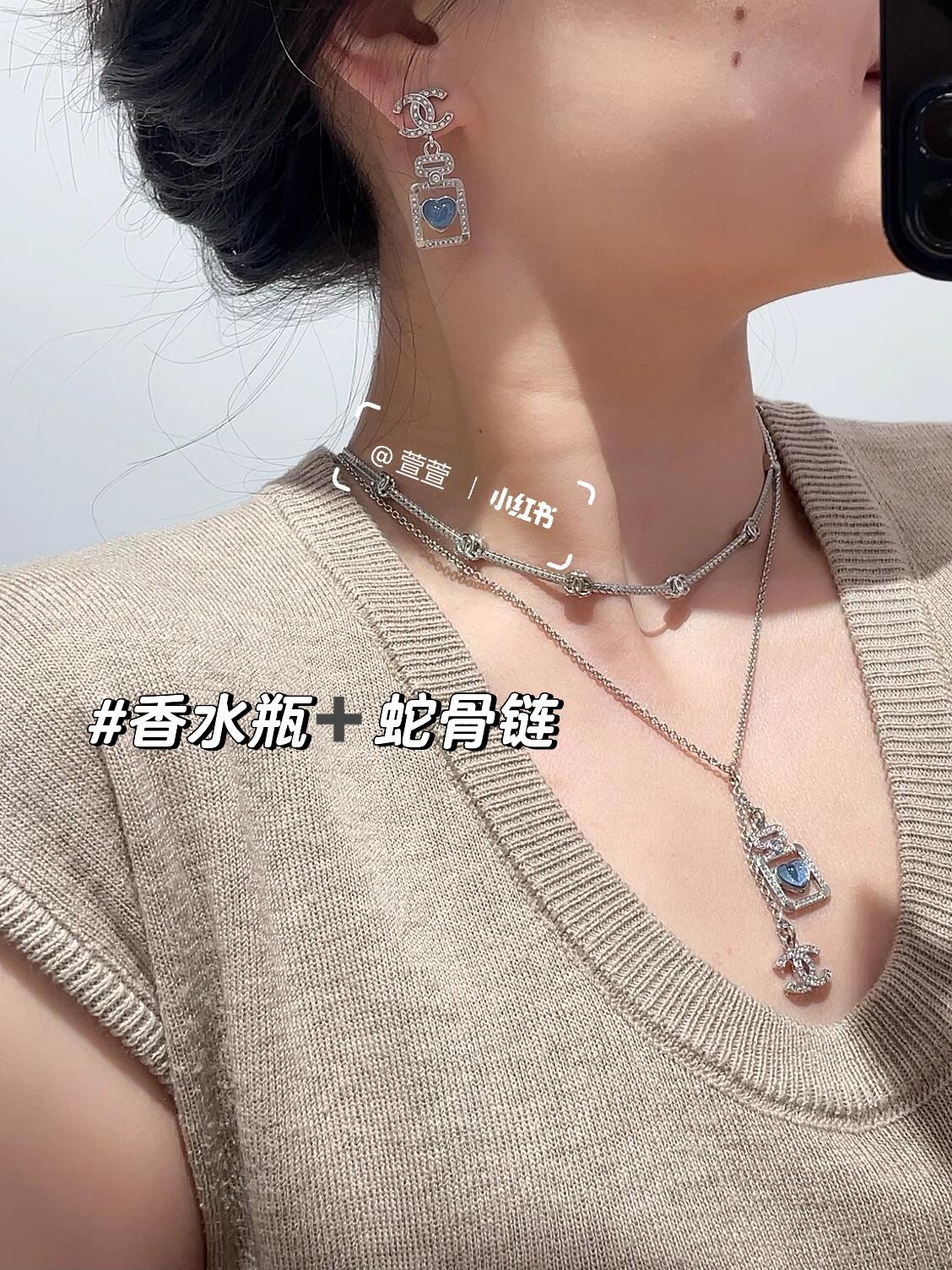 编号XXL0122Ch@nel新款系列，蛇骨原版黄铜材料材质专柜同步新款选几款心仪的首饰来点缀美美的你💓