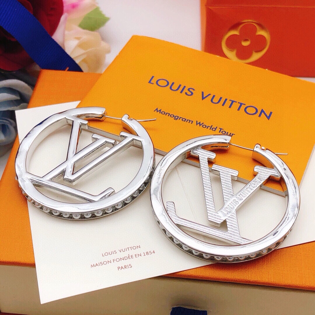 Louis Vuitton Lv*最新款