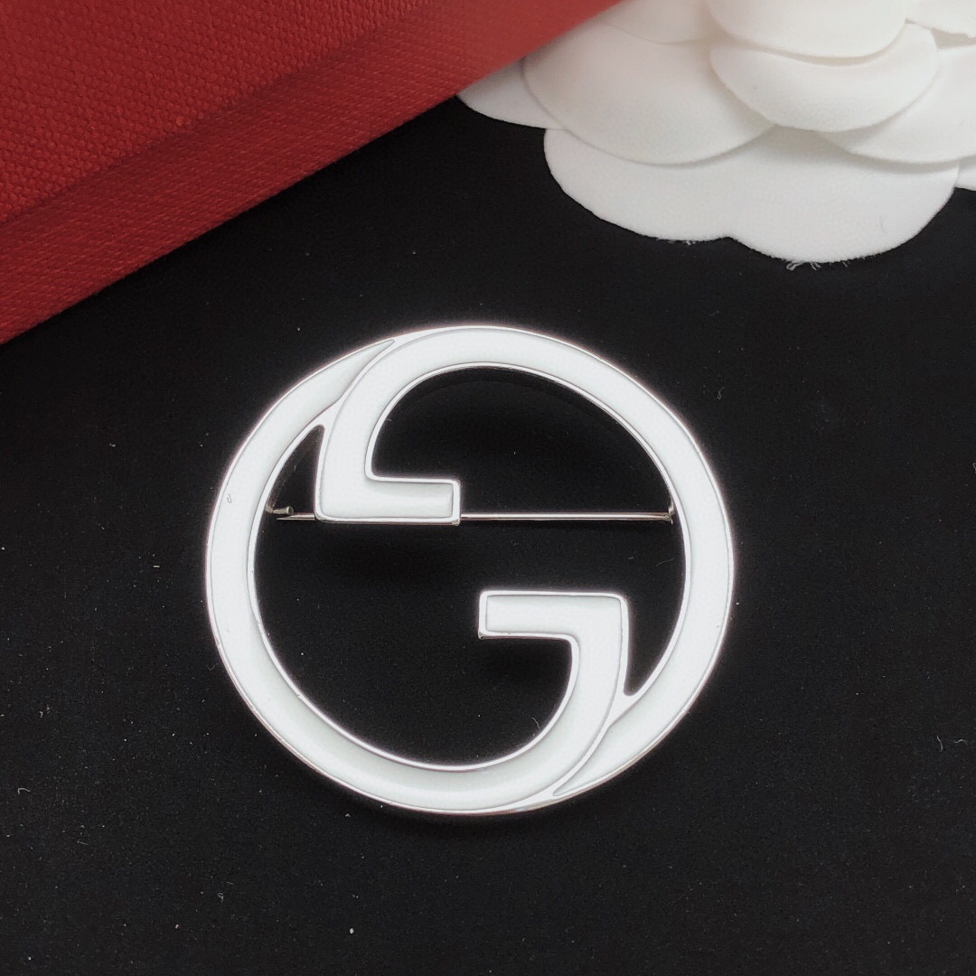 编号GXZ0029 银色【gucc*最新款🆕🆕圆形滴油白色】一致专柜🆕黄铜材质