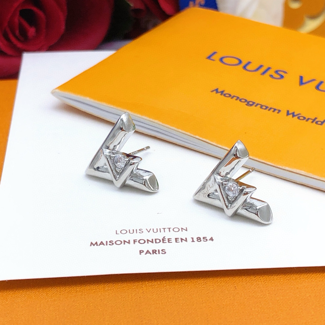 Louis Vuitton Haute Couture Haute Couture Fine Jewelry Necklace Bracelet 3