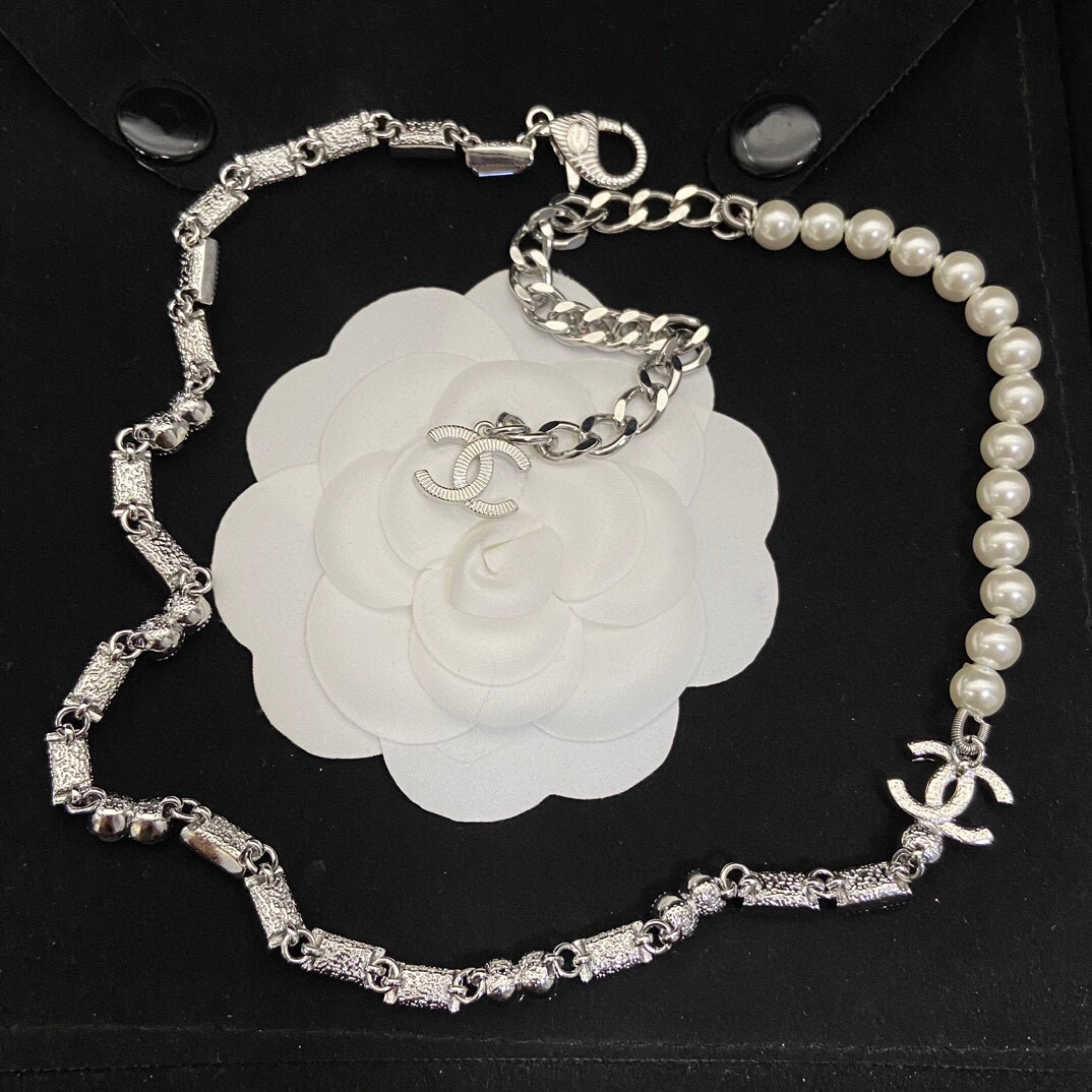 Chrome Hearts ch*nel最新款