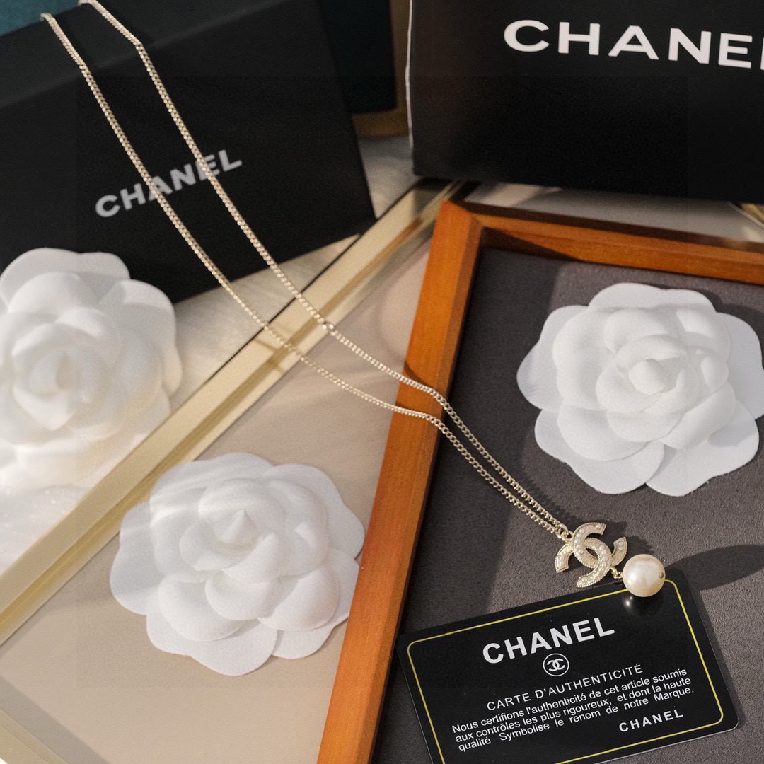 Chanel Haute Joaillerie Fine Jewelry Earrings Necklace Ring Ref.1AE0D393 7