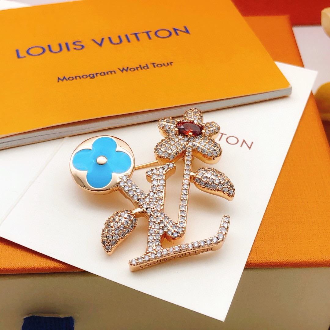 编号LXZ0010
 【Lv*最新款🆕🆕花朵🌺胸针】一致专柜🆕黄铜材质