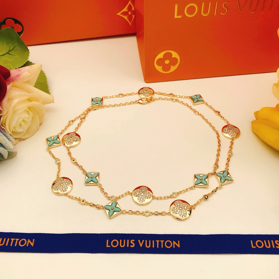 Louis Vuitton Luxury Clothing Apparel Collection 3