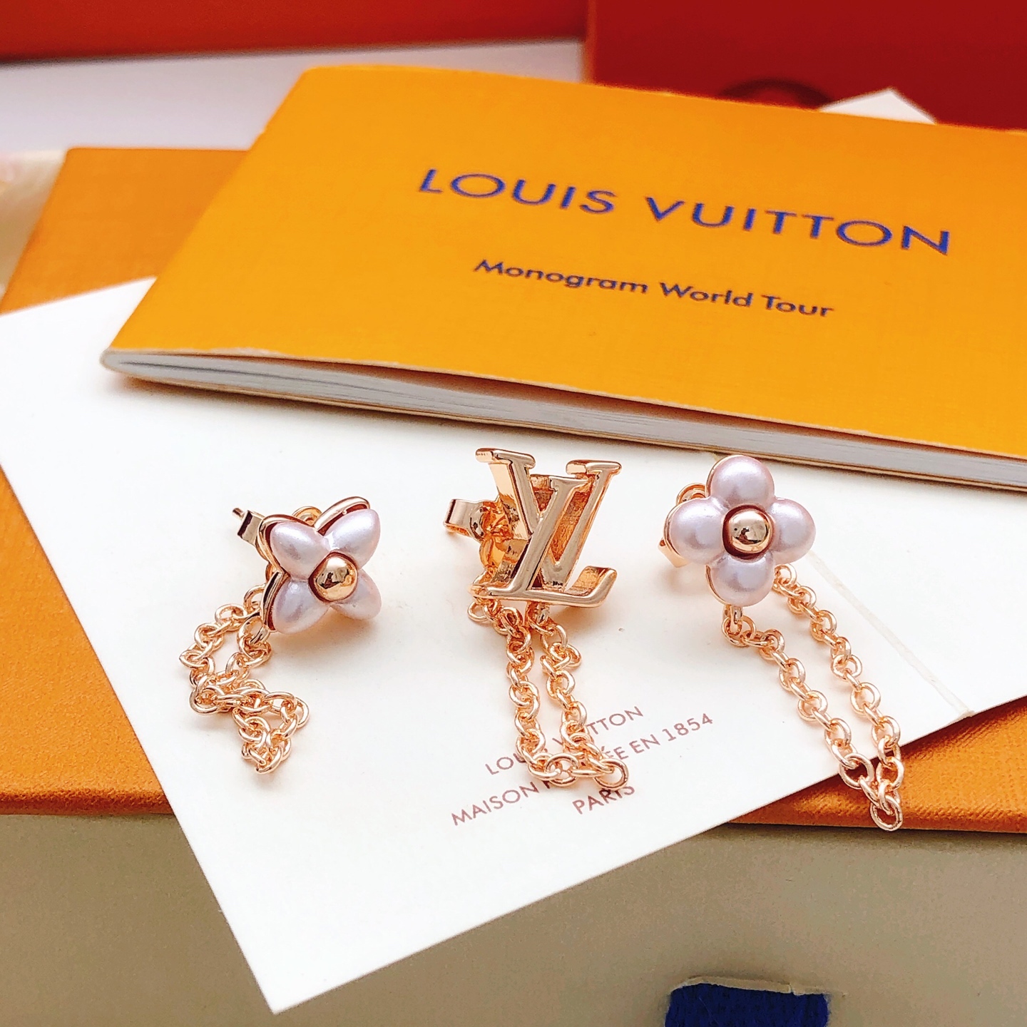 Louis Vuitton Haute Couture Haute Couture Fine Jewelry Necklace Bracelet 3