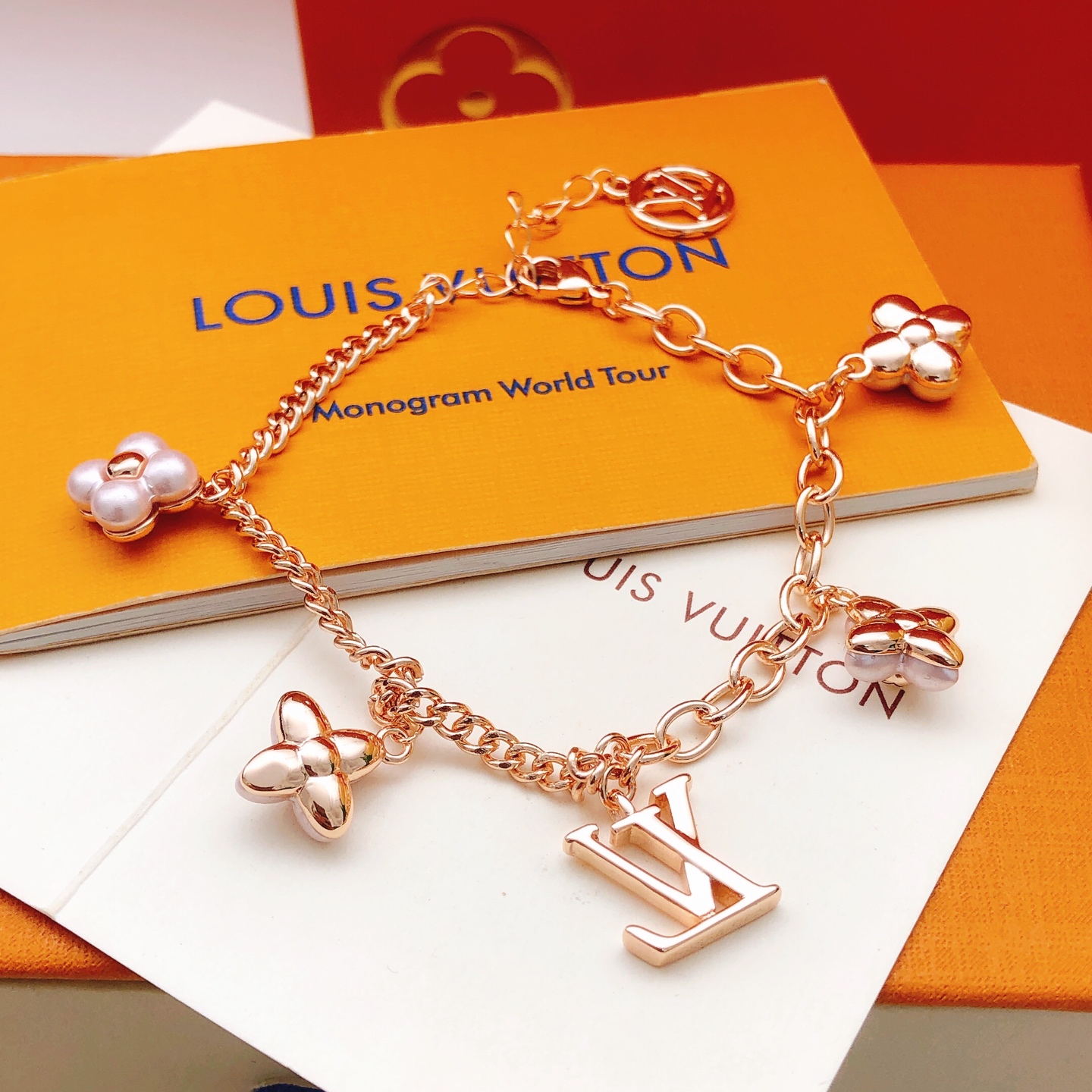Louis Vuitton Haute Couture Haute Couture Fine Jewelry Necklace Bracelet 3