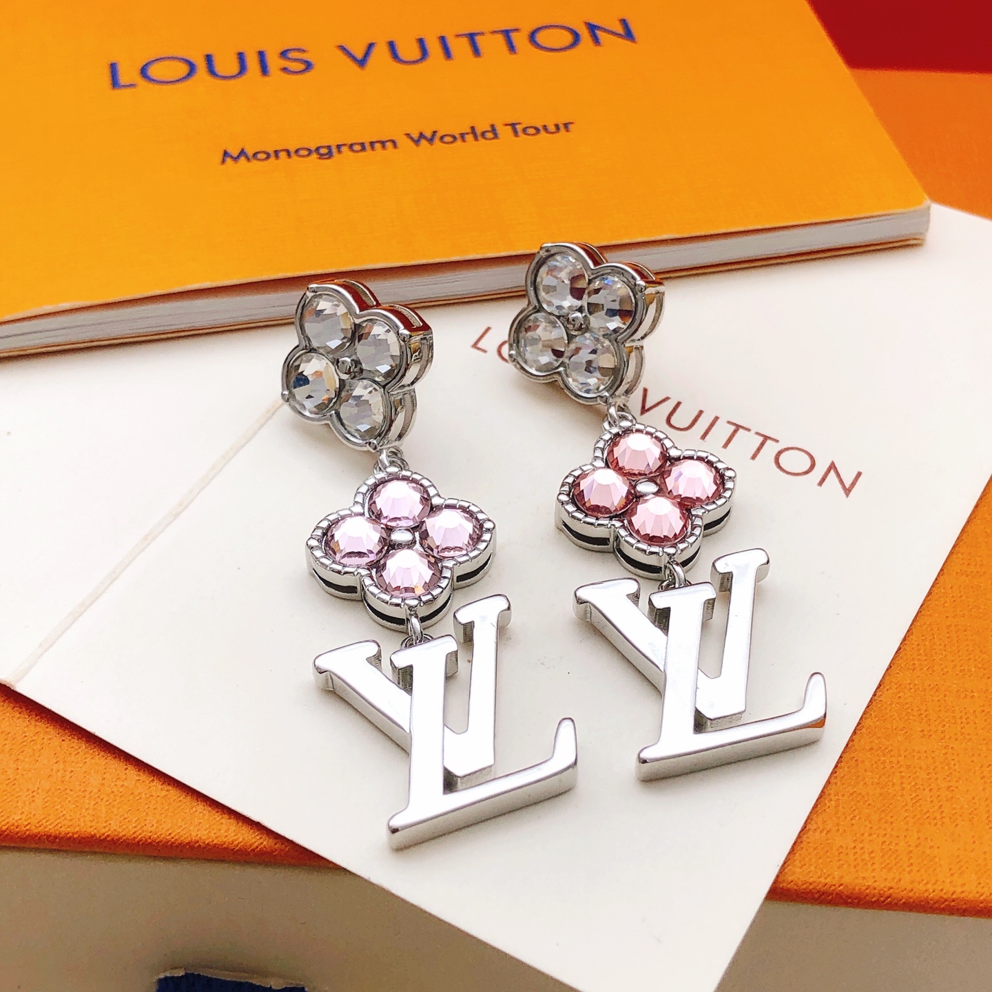 Louis Vuitton Haute Couture Haute Couture Fine Jewelry Necklace Bracelet 2