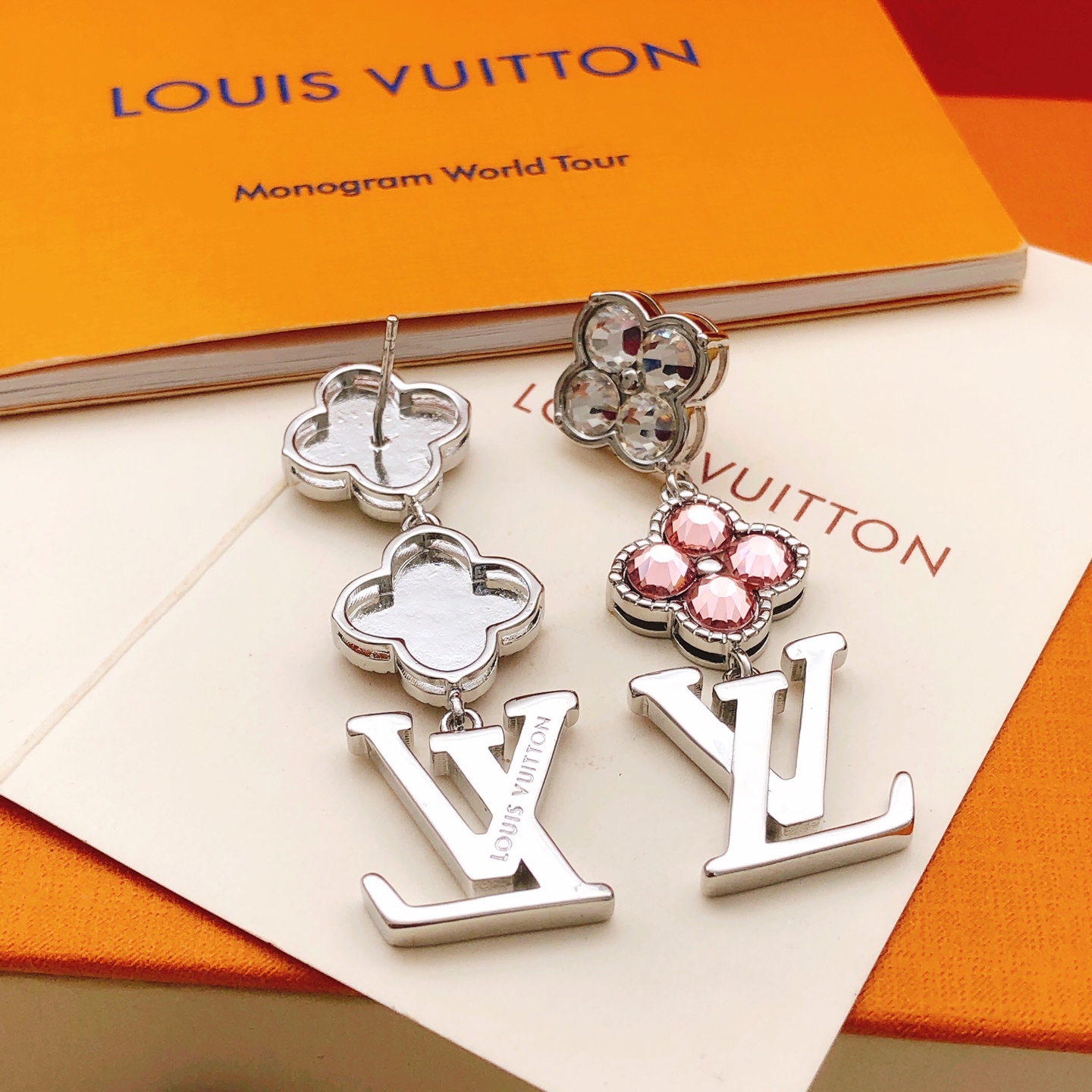 Louis Vuitton Haute Couture Haute Couture Fine Jewelry Necklace Bracelet 3