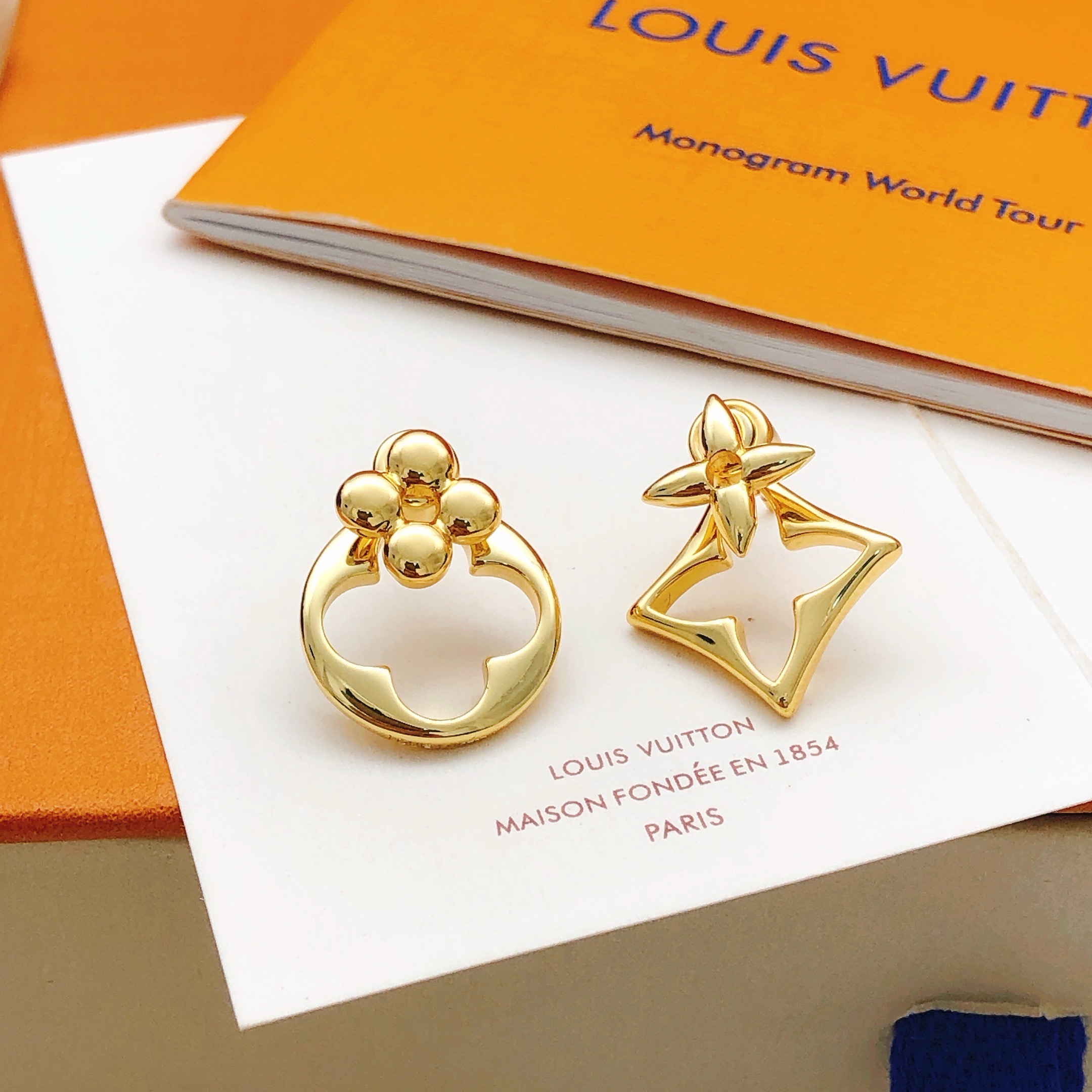 Louis Vuitton Haute Joaillerie Fine Jewelry Earrings Necklace Ring 4
