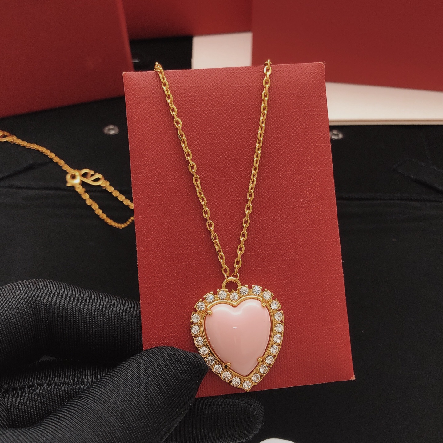 Valentino ValenTi*o最新款