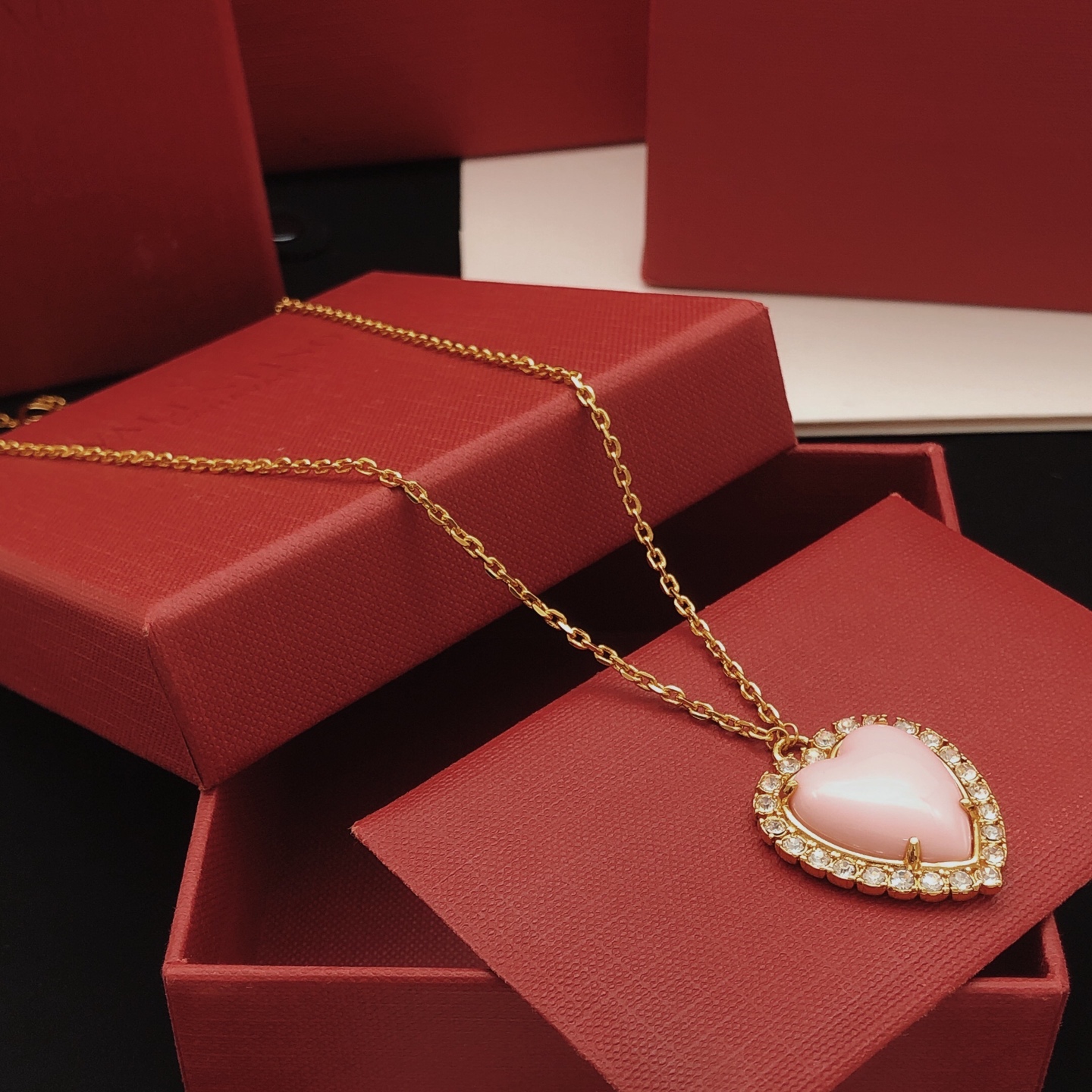 Valentino ValenTi*o最新款