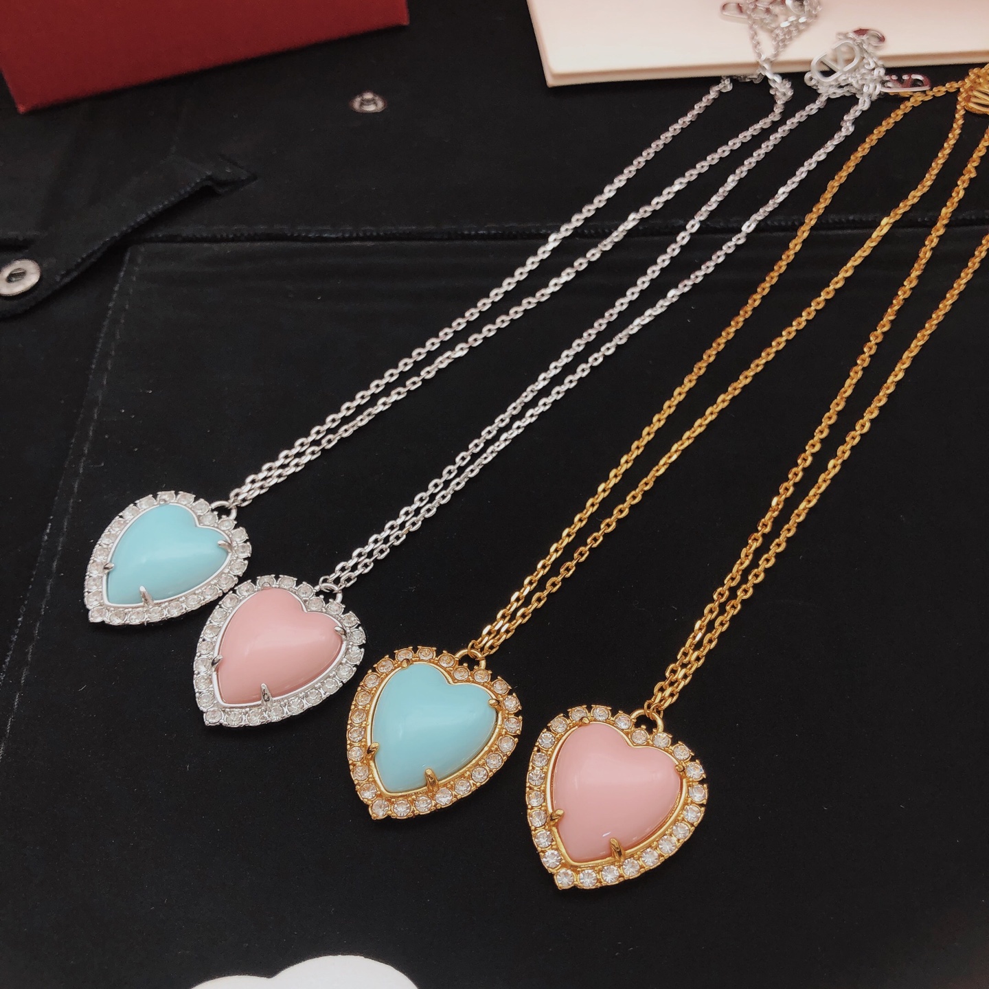 Valentino ValenTi*o最新款