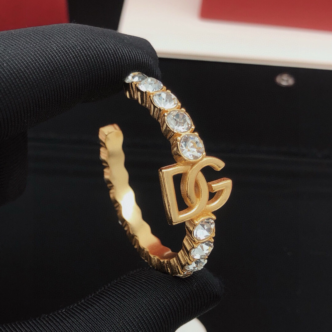 Chanel Haute Joaillerie Fine Jewelry Earrings Necklace Ring Ref 4
