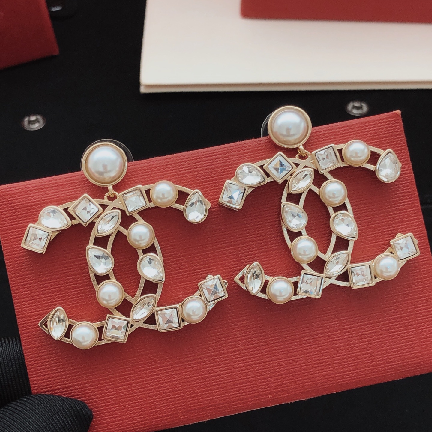Bally Haute Couture Haute Couture Fine Jewelry Necklace Bracelet Ring 3