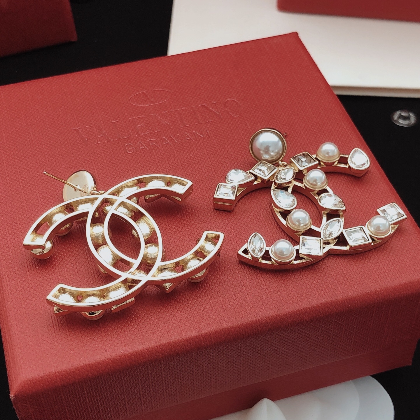 Bally Haute Couture Haute Couture Fine Jewelry Necklace Bracelet Ring 6