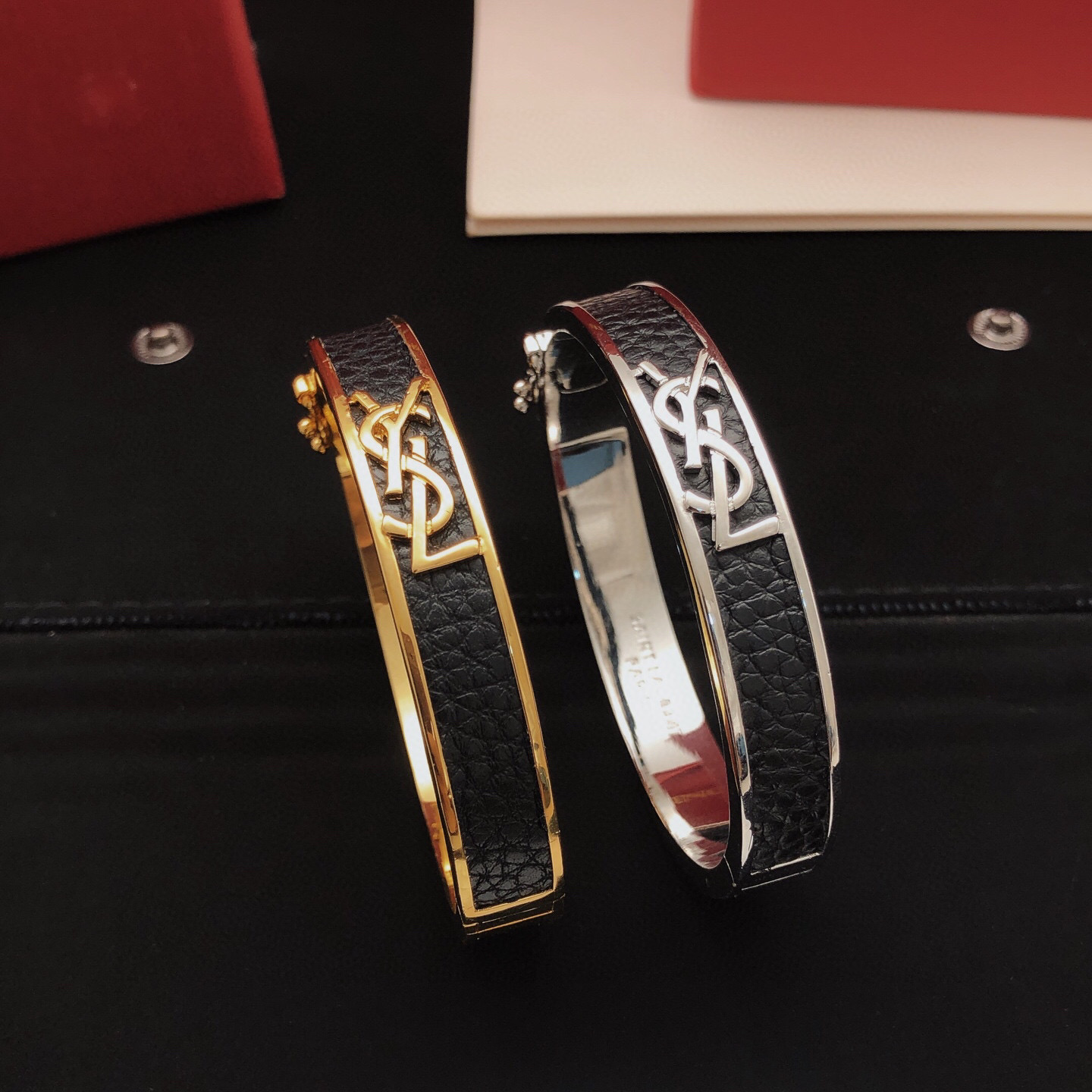 Saint Laurent YvesSaintLauren*最新款