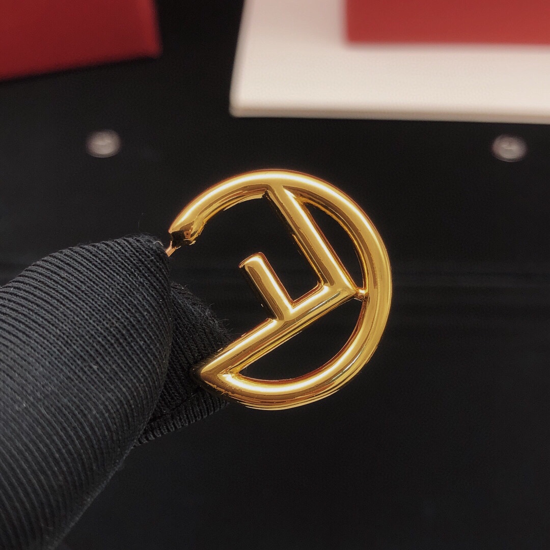 路易威登 Louis Vuitton 高定典藏名品高定成衣时装外套连衣裙衬衫T恤 #31153CF7 5