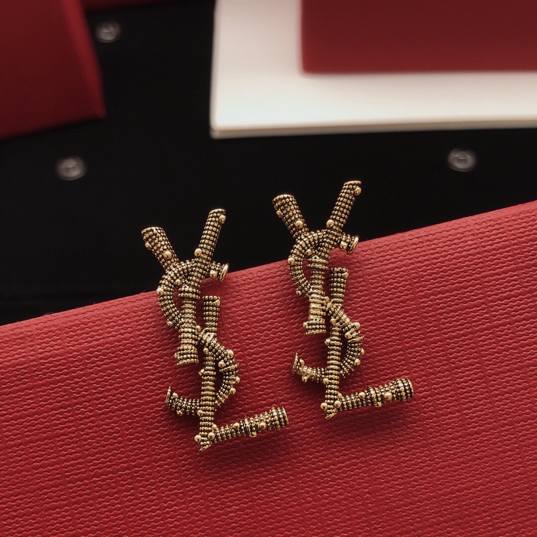 Saint Laurent YED0047 Cassandre Monogram Stud Earrings earrings antique gold tone metal no gemstones 3 5cm length