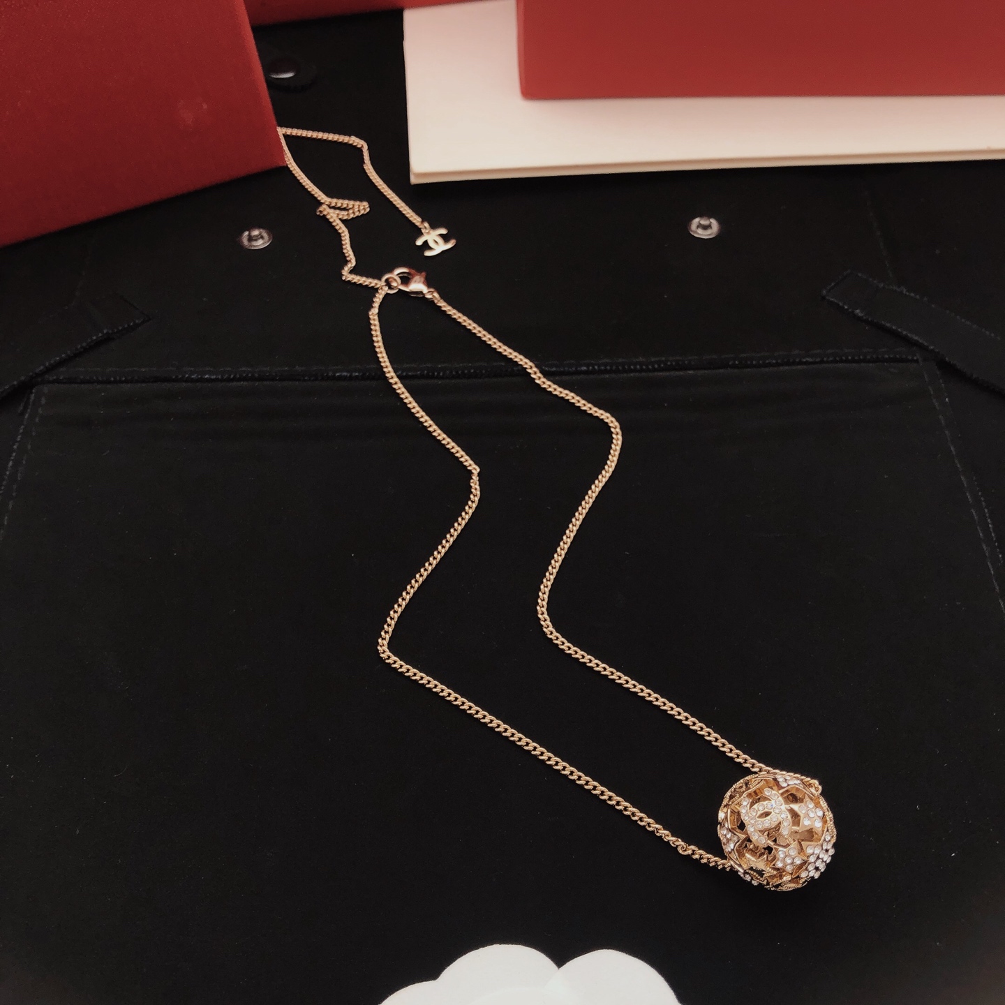 Givenchy Haute Couture Haute Couture Fine Jewelry Necklace Bracelet Ring 3