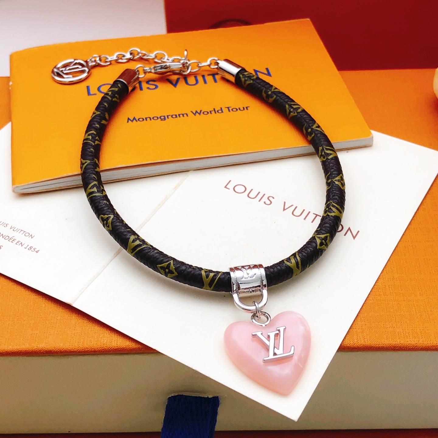 Louis Vuitton Lv*最新款
