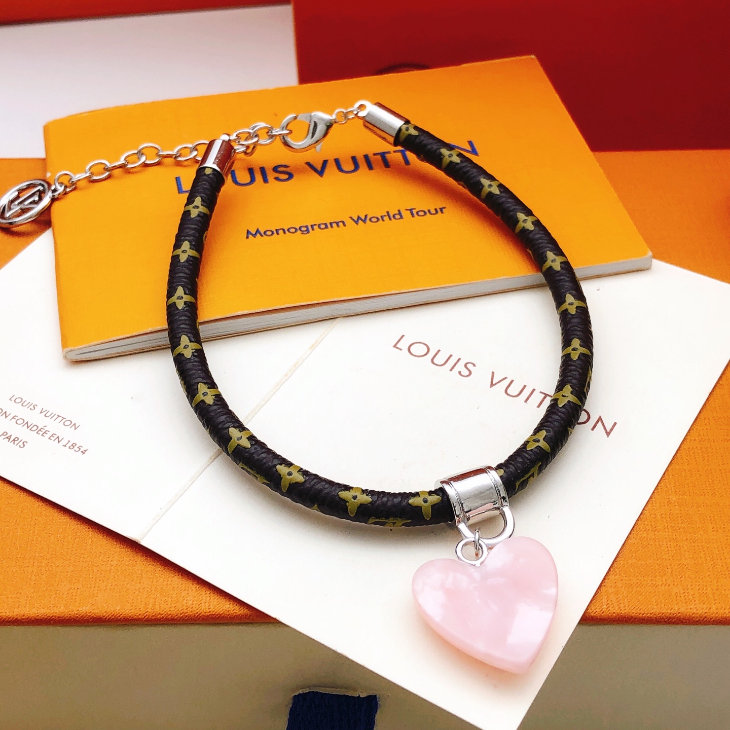 Louis Vuitton Lv*最新款