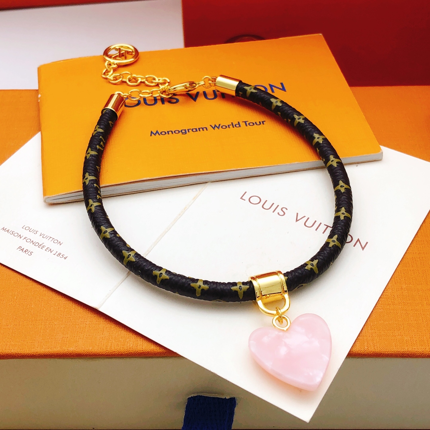 路易威登 Louis Vuitton 高定典藏名品高定成衣时装外套连衣裙衬衫T恤 #675A9C47 3