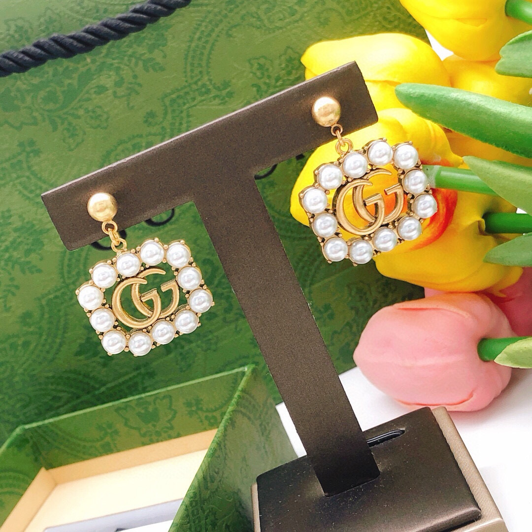 Gucci gucci古驰流苏方块耳钉米珠
