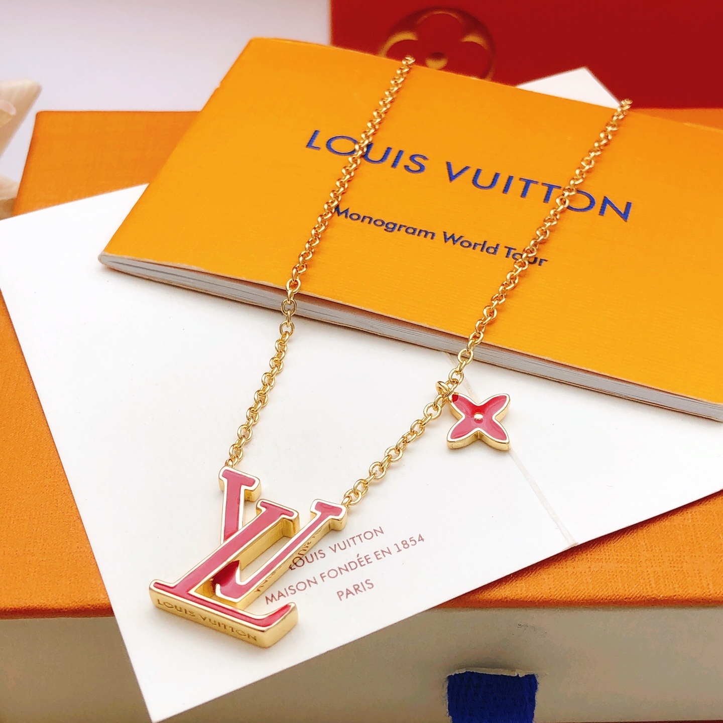 Louis Vuitton Haute Couture Haute Couture Fine Jewelry Necklace Bracelet 2