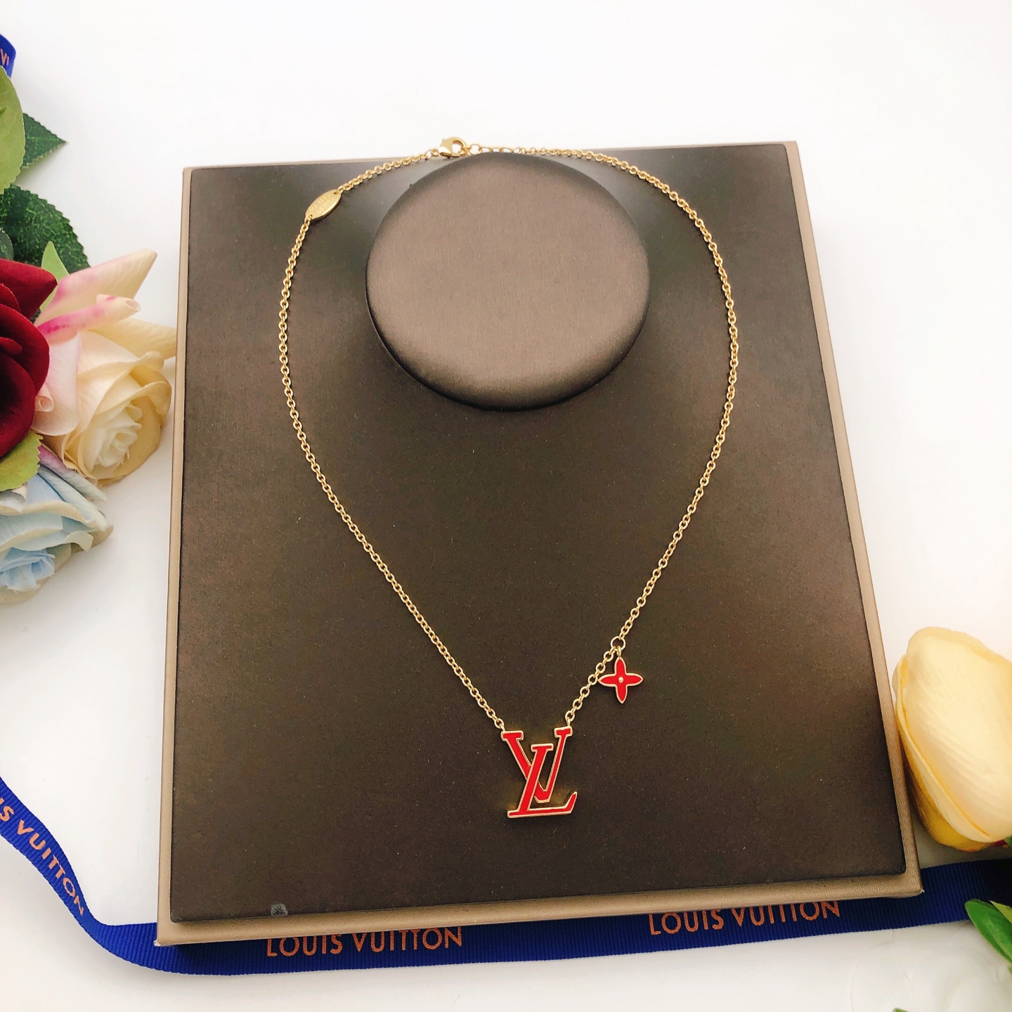 Louis Vuitton Haute Couture Haute Couture Fine Jewelry Necklace Bracelet 7