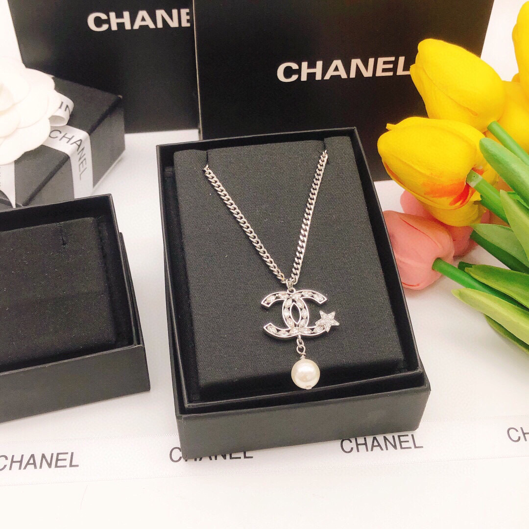 Chanel 小香 CHANEL 马眼双c项链