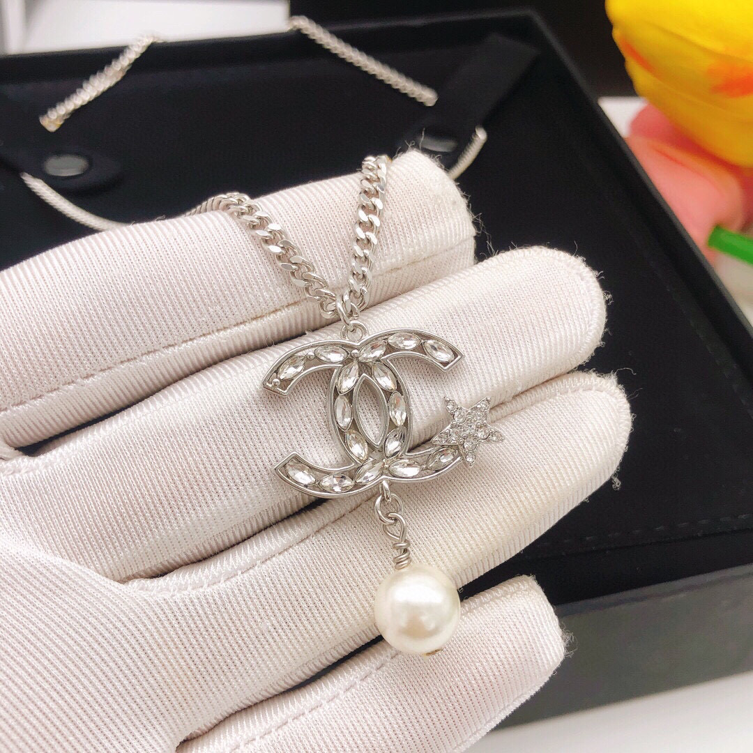 Chanel 小香 CHANEL 马眼双c项链