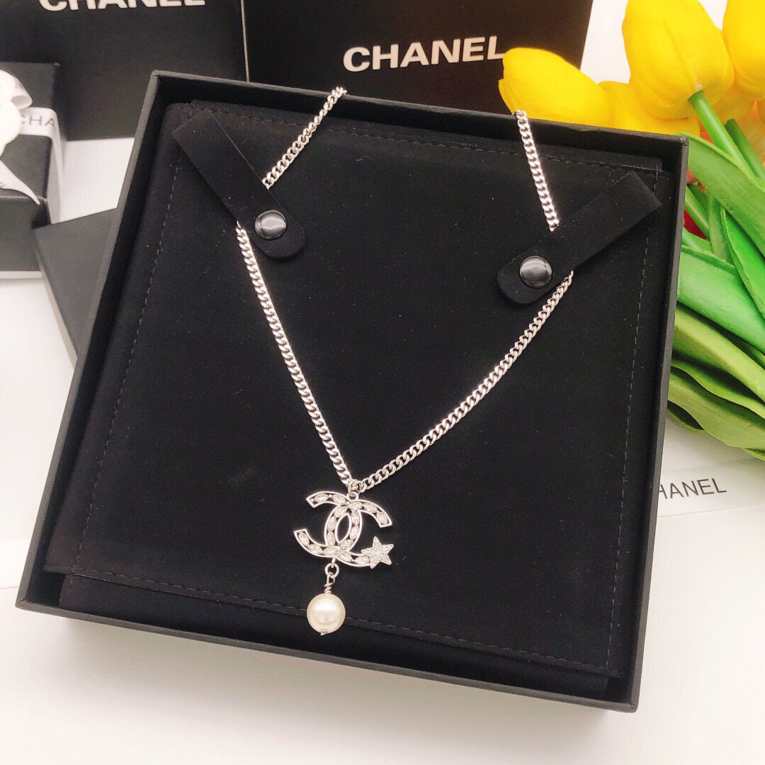 Chanel 小香 CHANEL 马眼双c项链